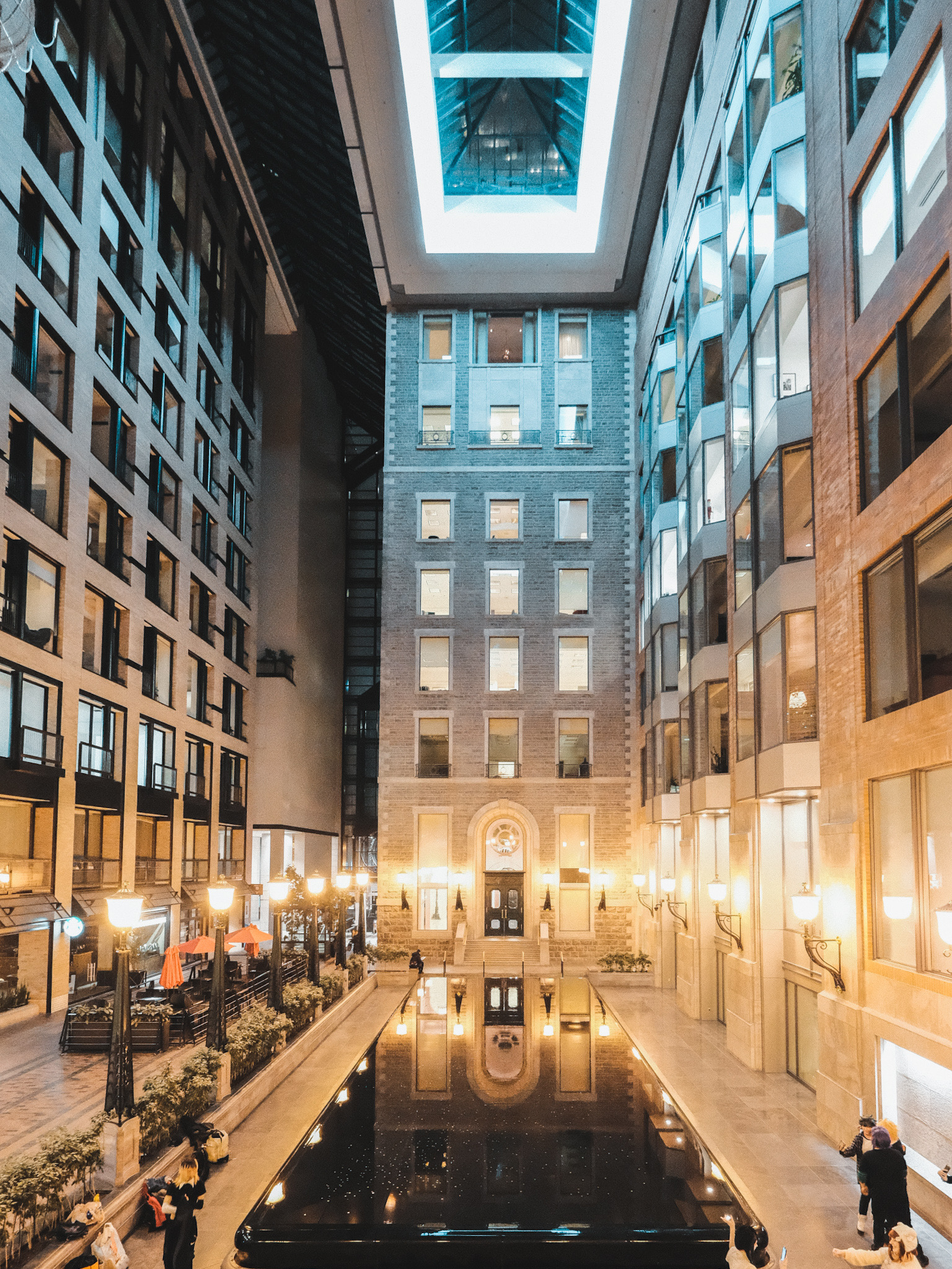 Centre de Commerce Mondial Montreal Souterrain